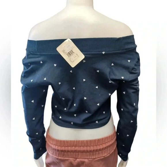 Reebok  Blue Long Sleeve Crop Top Size Large - Picture 3 of 10